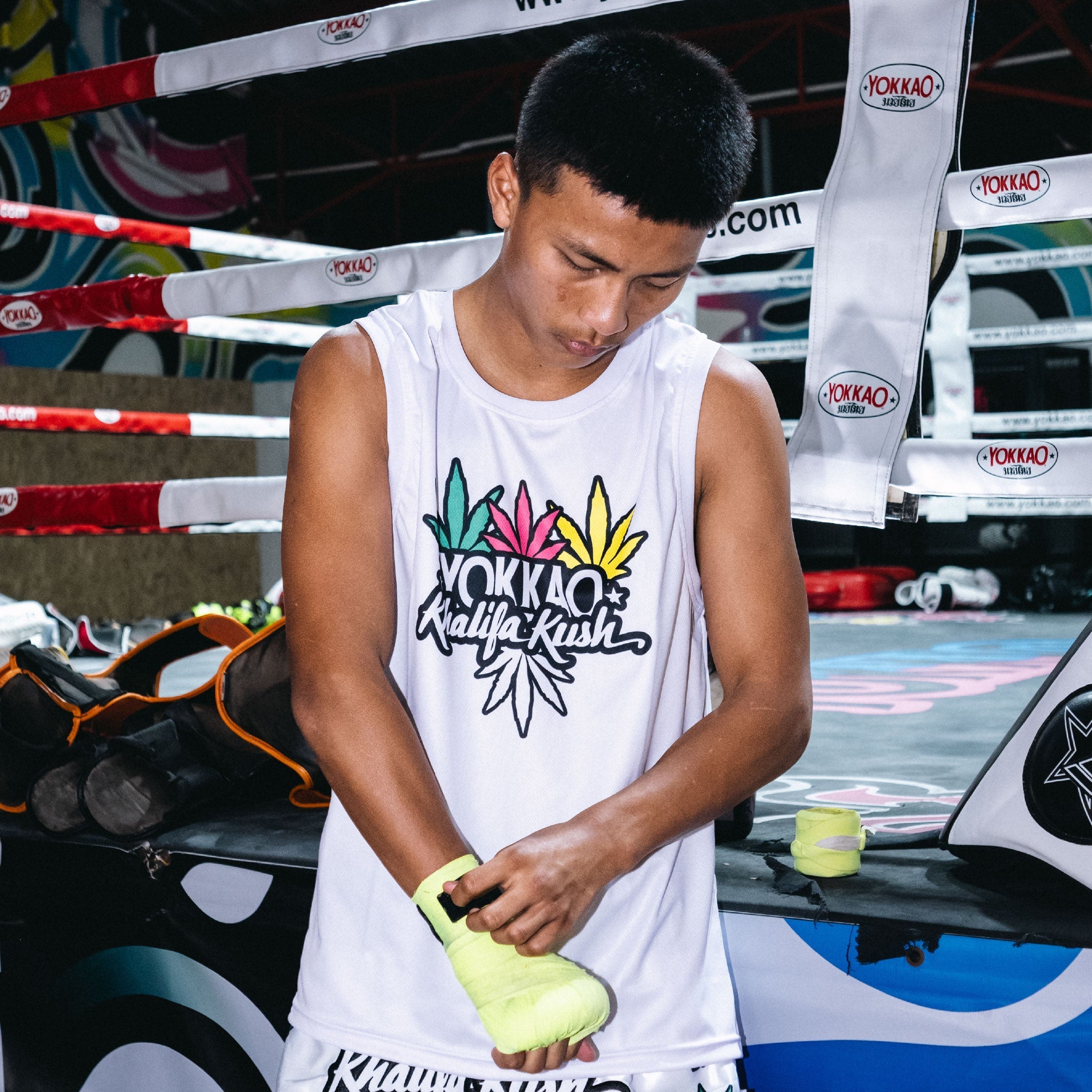 Khalifa Kush Hihaton treenipaita